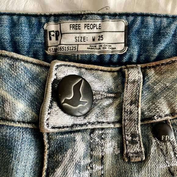 FREE PEOPLE Jeans - Picture 2 of 4